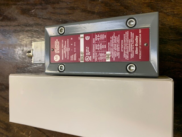 802X-D7 ALLEN BRADLEY 802XD7