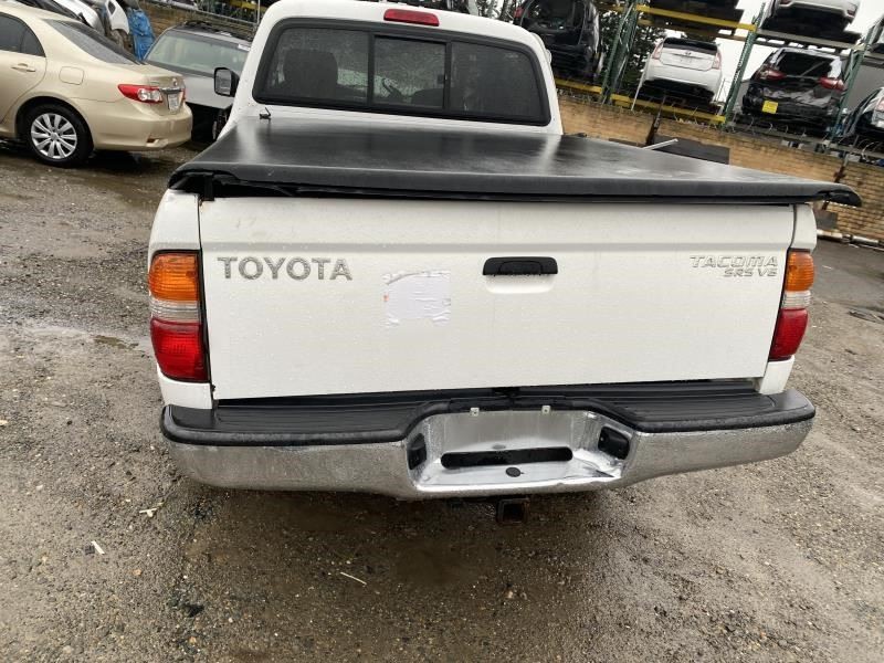 TACOMA 2004 Console Rear 13801