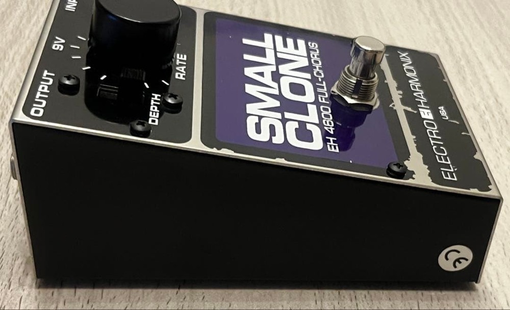 ELECTRO HARMONIX SMALL EH 4600