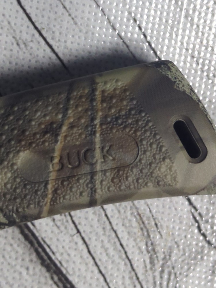 Buck Knife 470 Realtree Fixed Blade