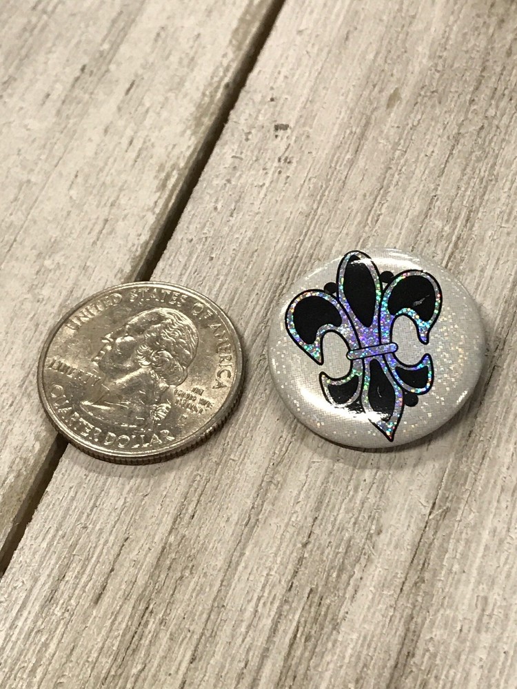 Fleur-de-Lis Button Pin