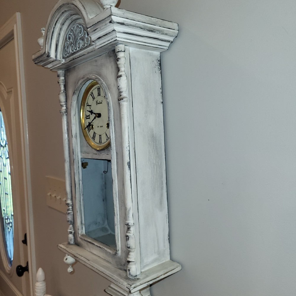 VINTAGE CENTURION 35 DAY WALL CLOCK. Untested, no Key.