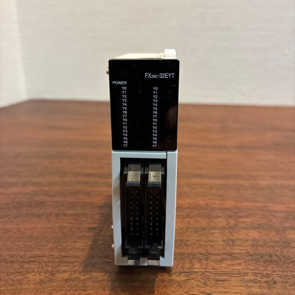Mitsubishi FX2NC-32EYT PLC Module NEW