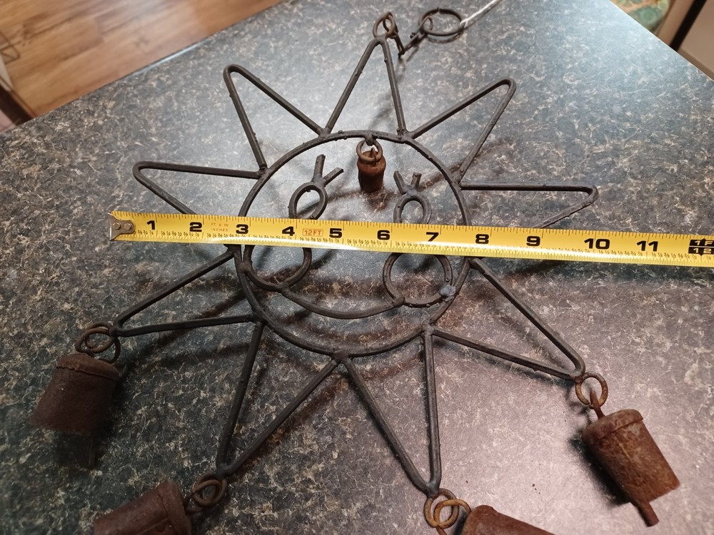 Vtg Primitive Rustic Iron Smiling Sun Rusty Bells Windchime Camel Bells