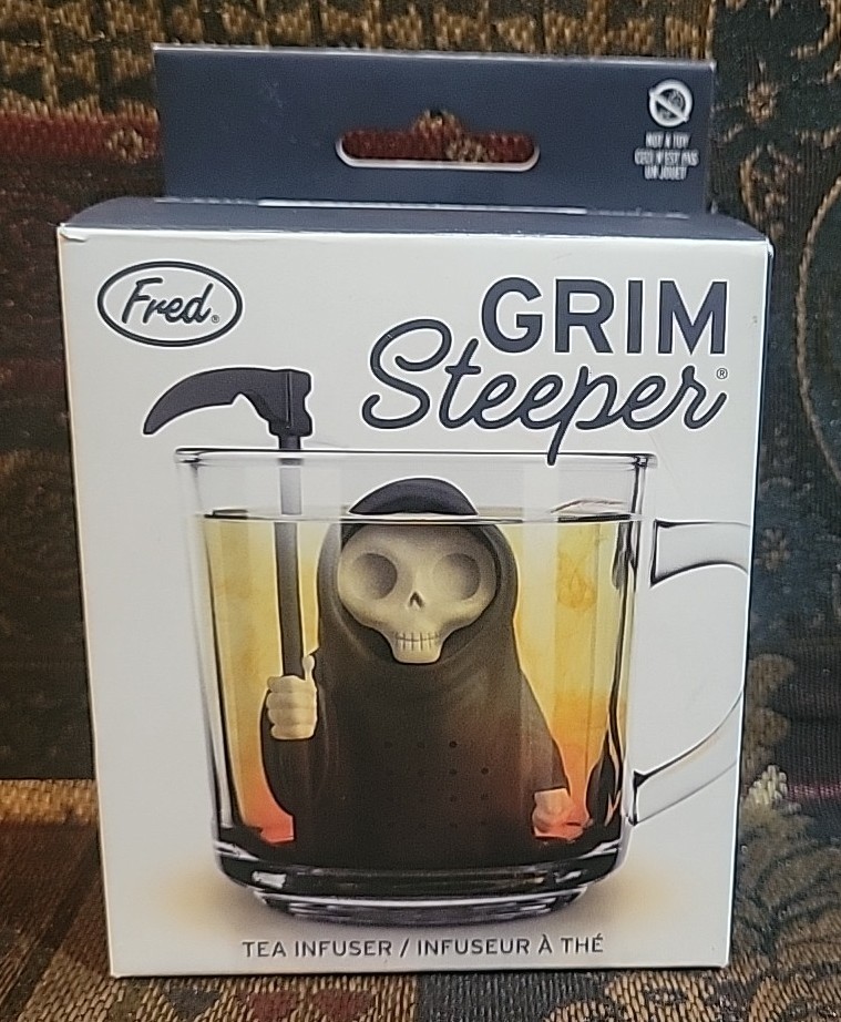 Grim Steeper Reusable Silicone Tea Infuser, Black Grim Reaper Design