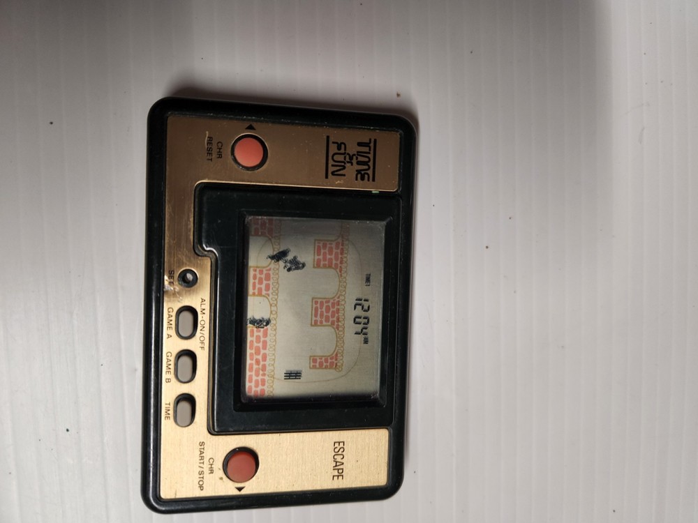 Time & Fun Escape Lcd Game