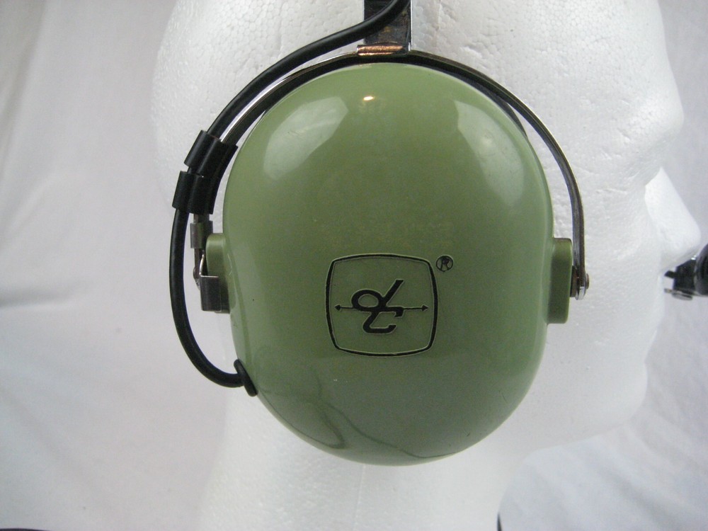 David Clark H10-30 Refurbished General Aviation Headset with Volume Control