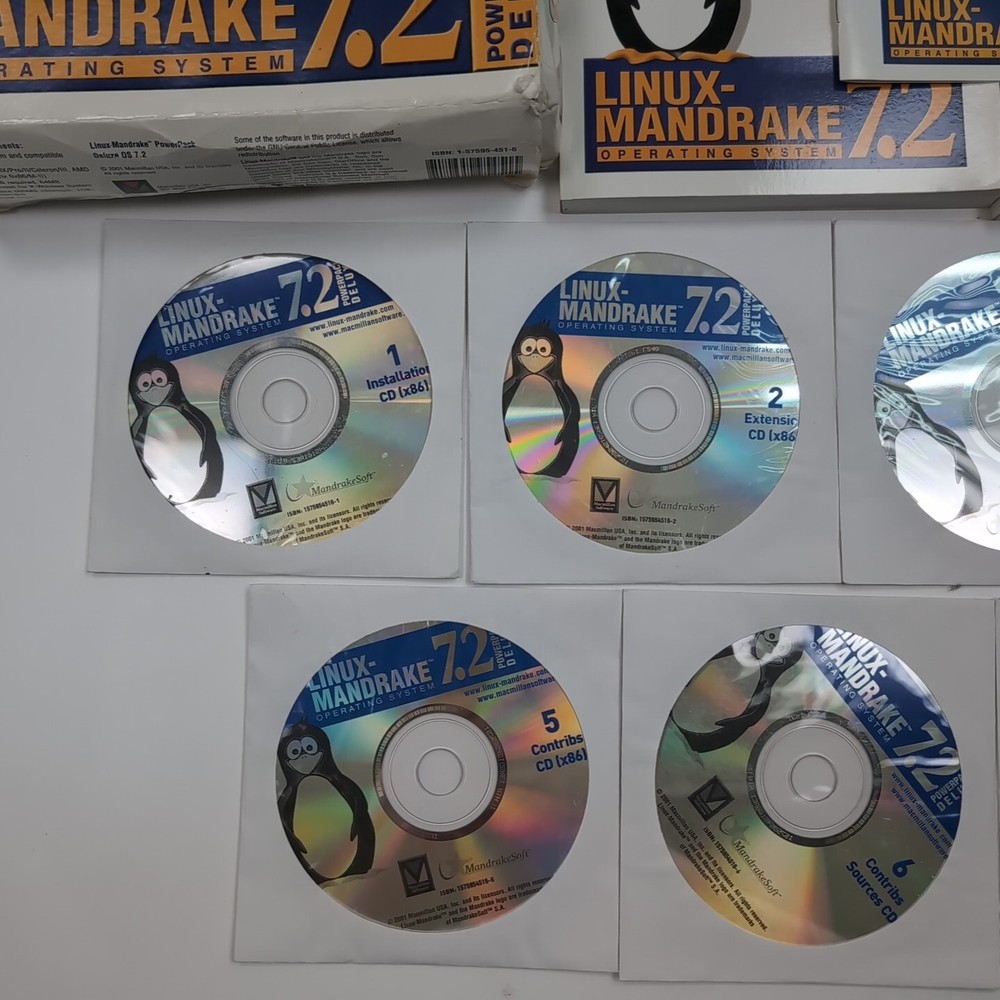 Linux Mandrake 7.2 Deluxe 2001 Operating System Software Big Box 7 CD'S Manuals