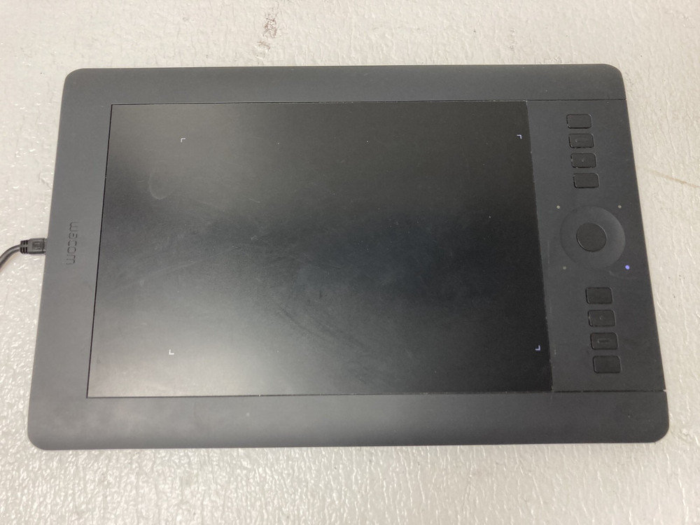 WACOM INTUOS Pro Medium Tablet ONLY Model PTH-651