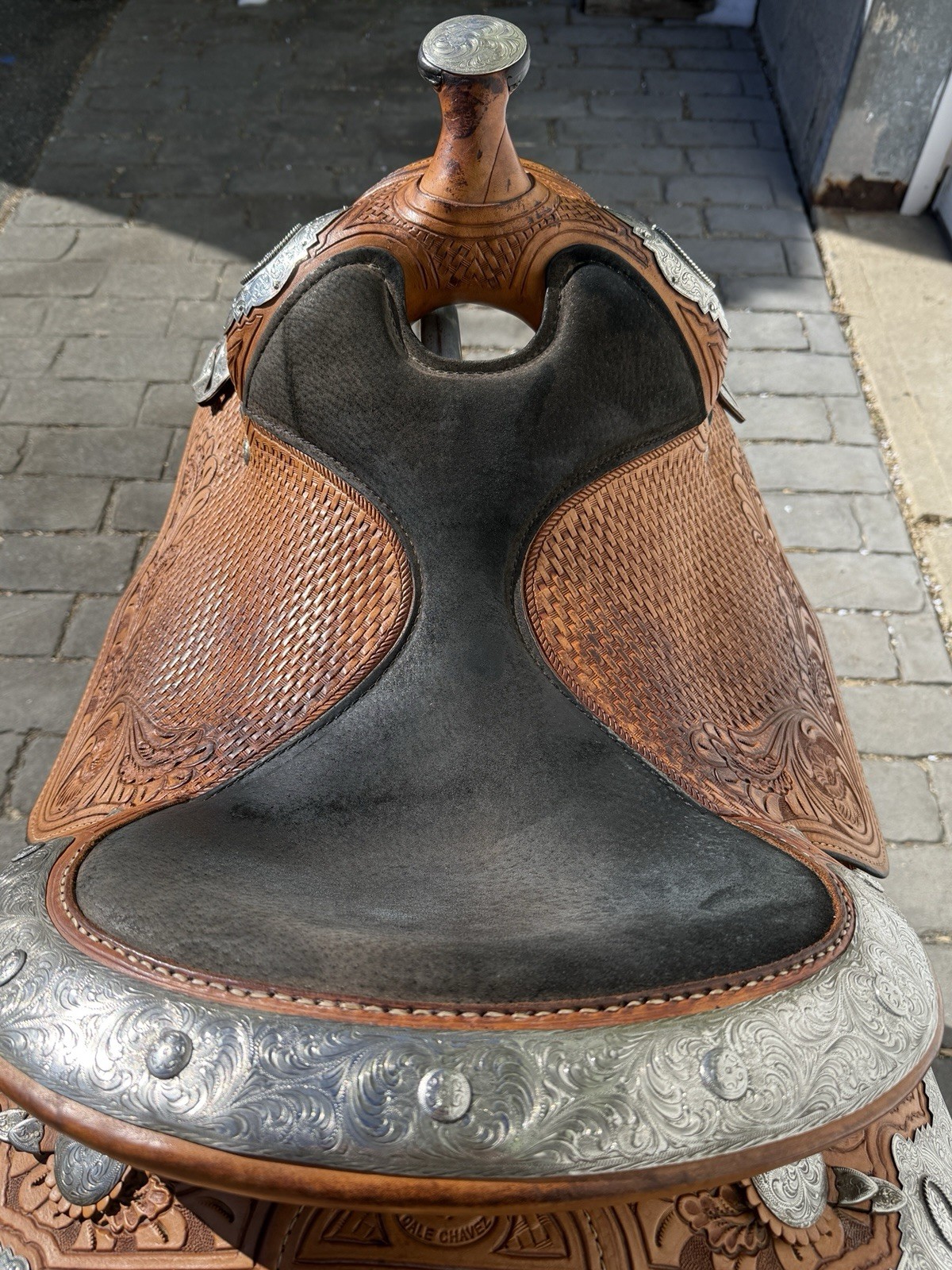 Dale Chavez 16” Western Show Saddle