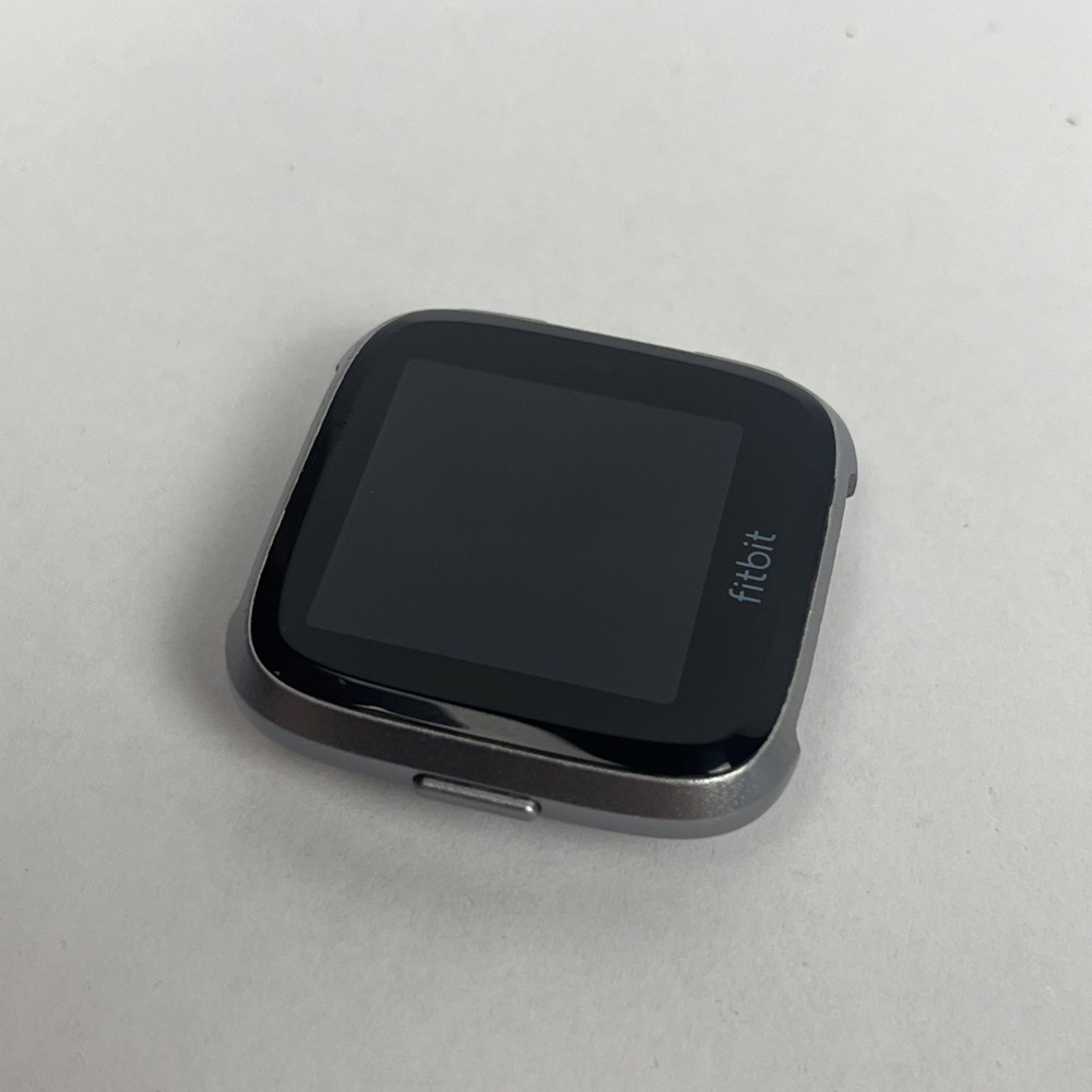 Fitbit Versa FB505 Smart Watch - Gray *Working*