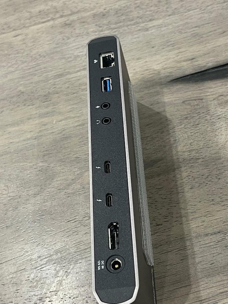 StarTech TB3DKDPMAW Docking Station with 4K without