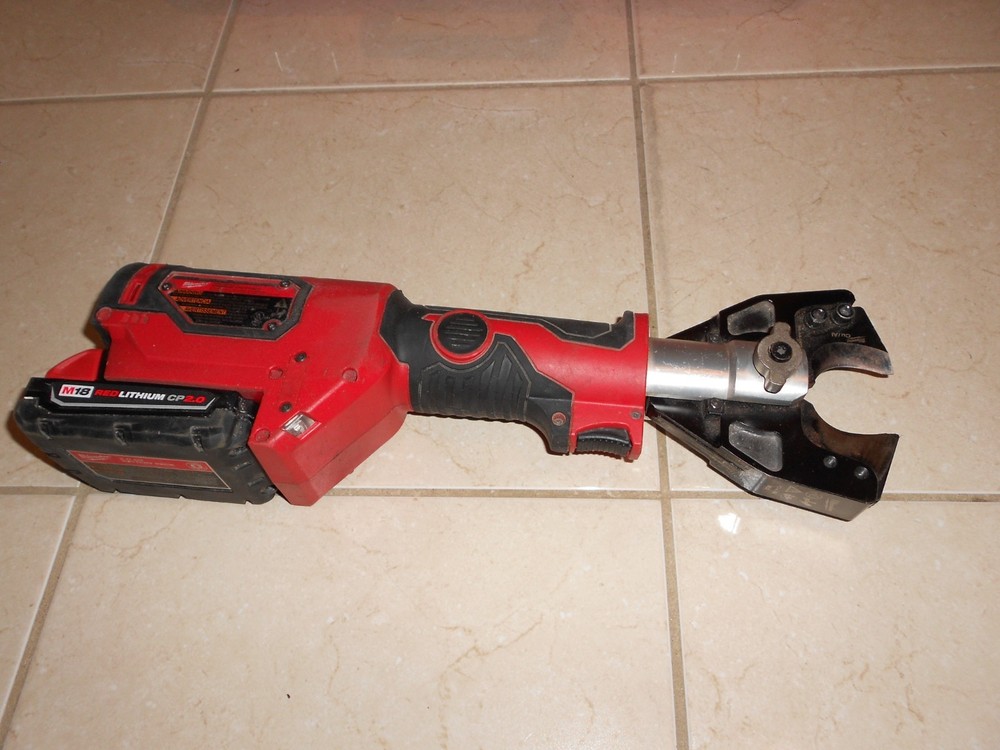 MILWAUKEE 2672-20 M18 FORCE LOGIC CABLE CUTTER