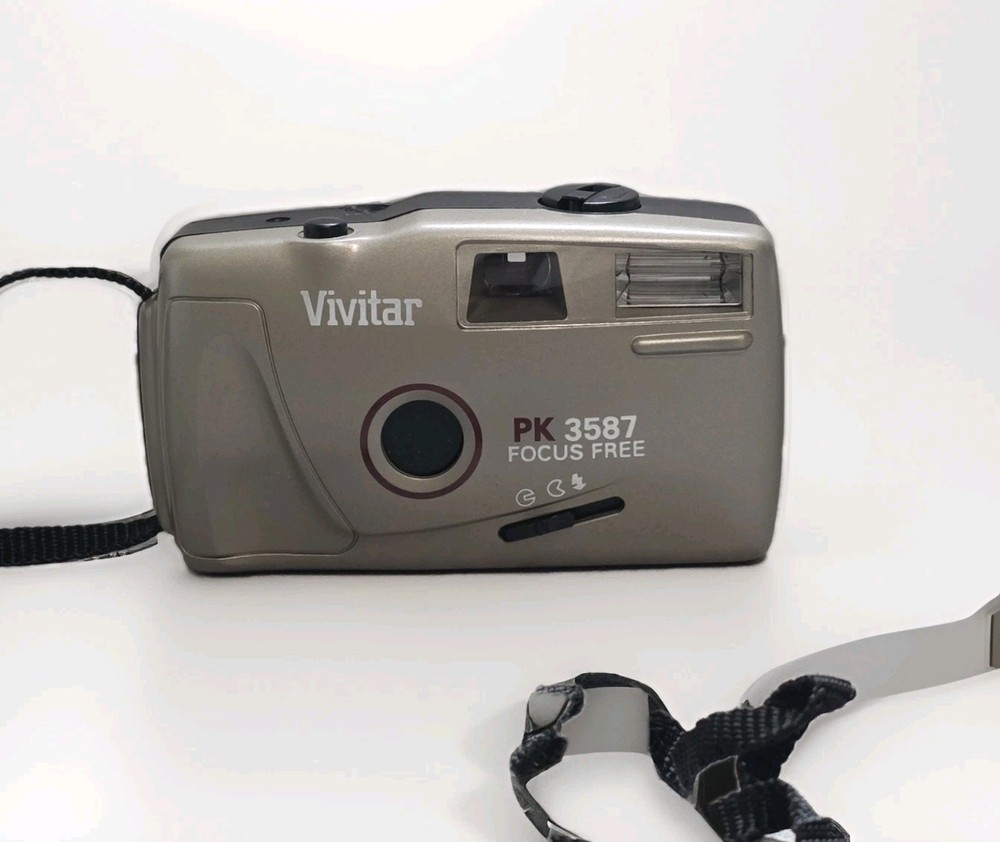 Vivitar PK3587 Focus Free Auto Focus Camera with Flash - Untested