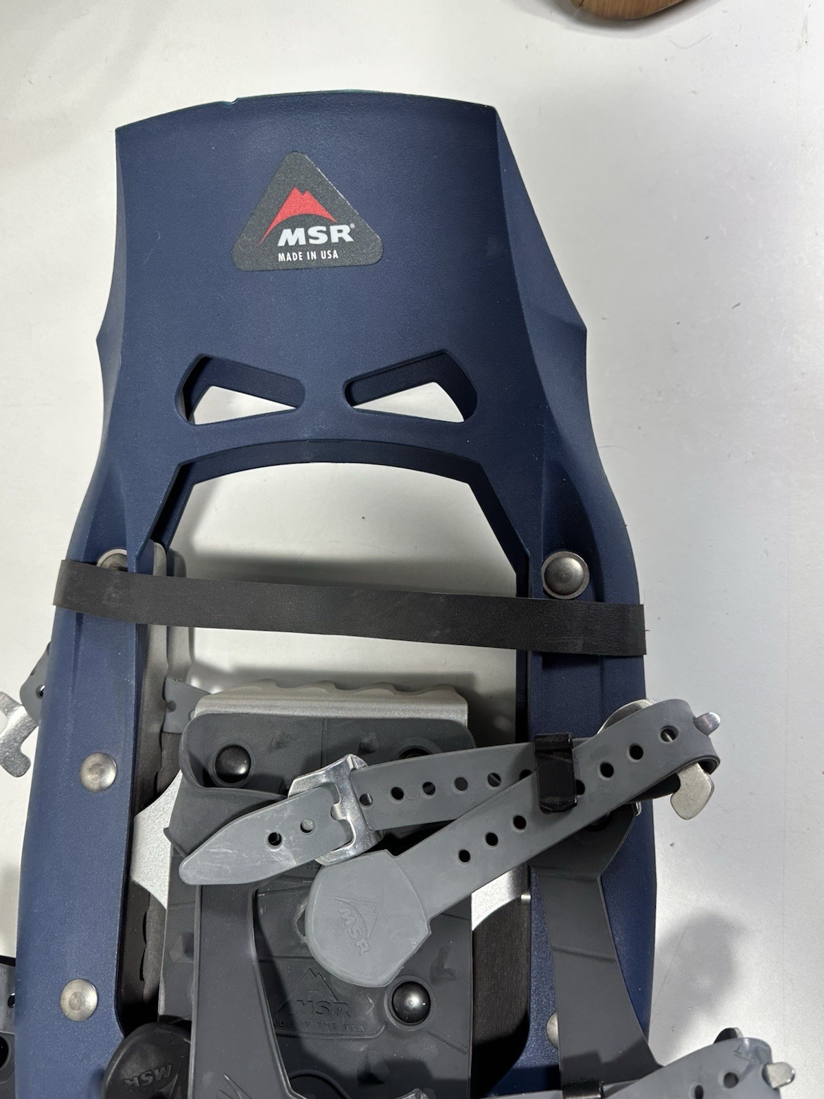 MSR EVO Trail Backcountry and Trekking Snowshoes 22” NEW w/ Tags & Bag