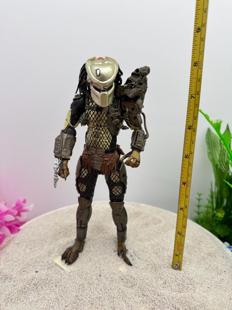 Predator fish tank decor