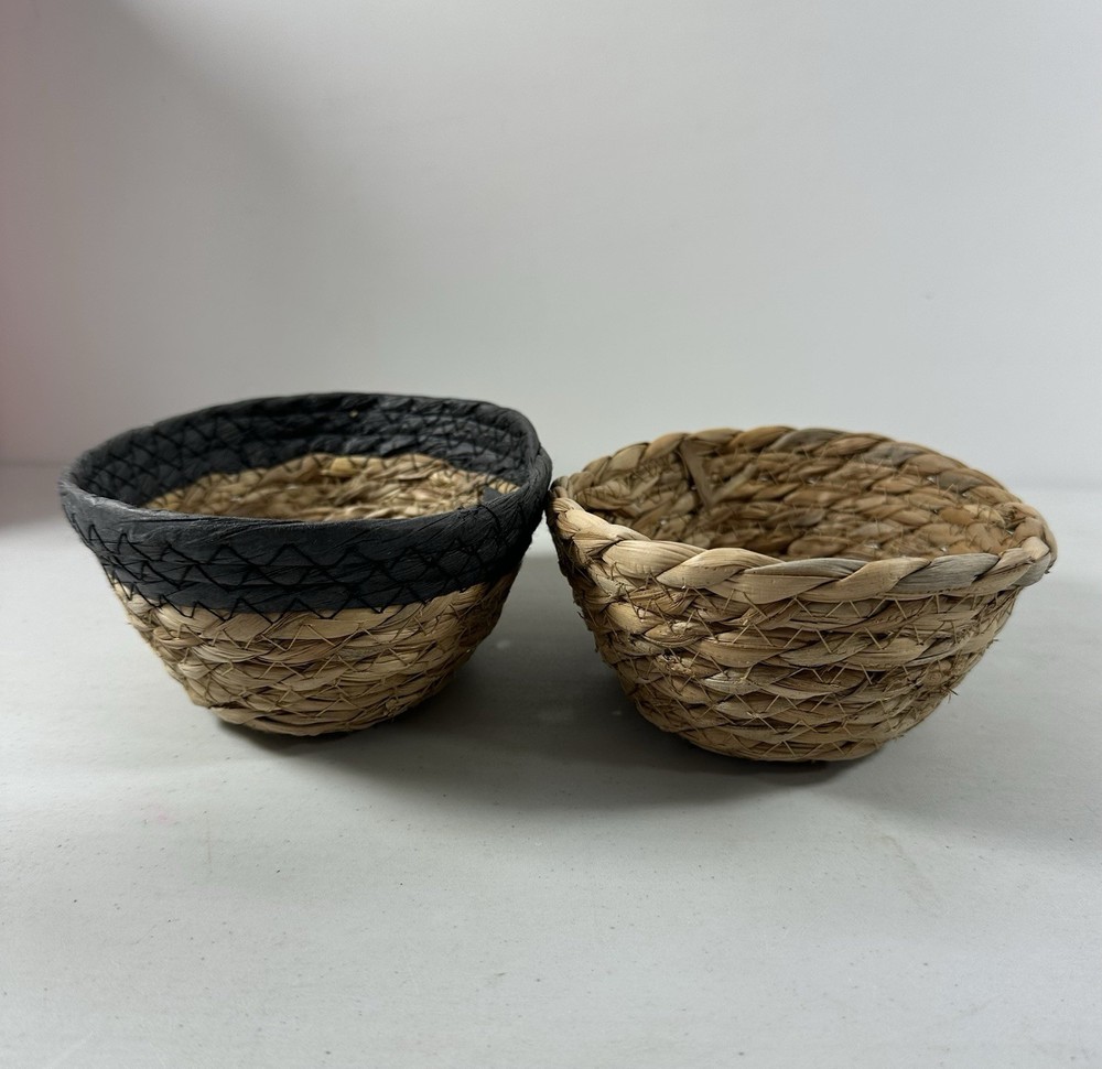 Small Oval Keys Basket for Entryway 2pc Baskets Organizing Tabletop Decoration