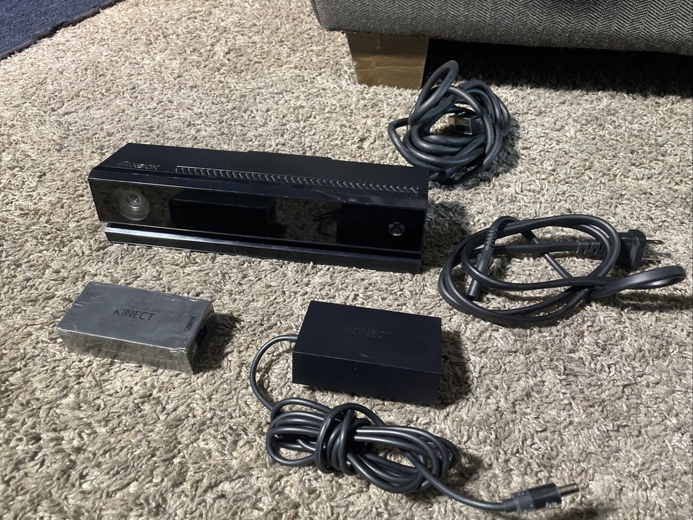 Microsoft Xbox Kinect Sensor Bar Camera w/ Adapter Black Model 1595 Tested OEM