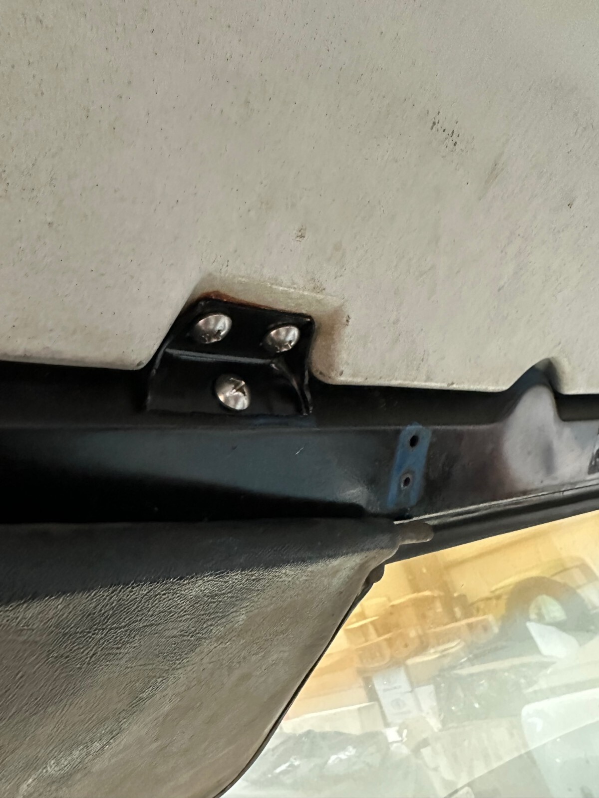 69 to 72 Chevy K5 Blazer & GMC JImmy Front Hard Top A-Pillar Hold Down Brackets