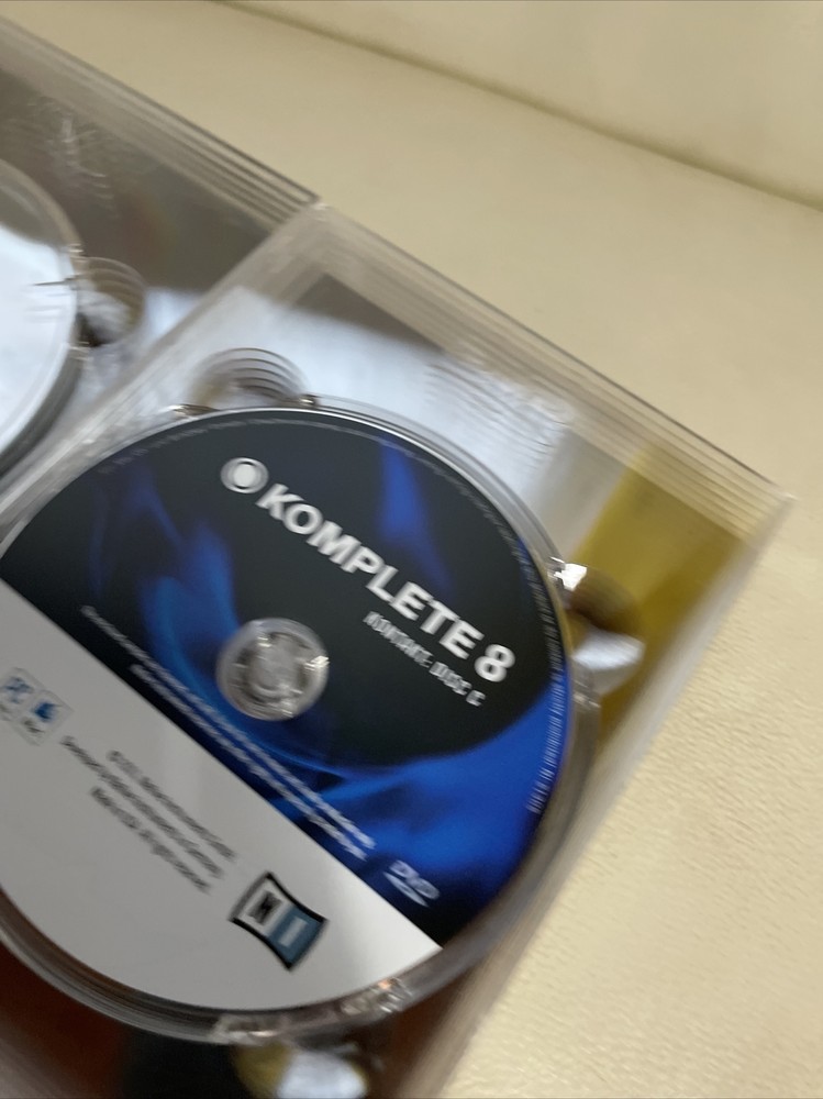 Komplete 8 Native Instruments & Effects Collection Discs PLS READ No Serial