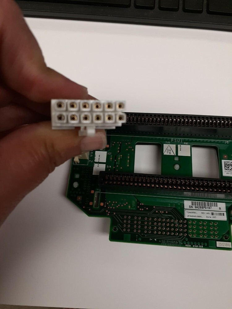 DELL 0PP3D5 DISTRIBUTION BOARD WITH 0NN319 CABLE