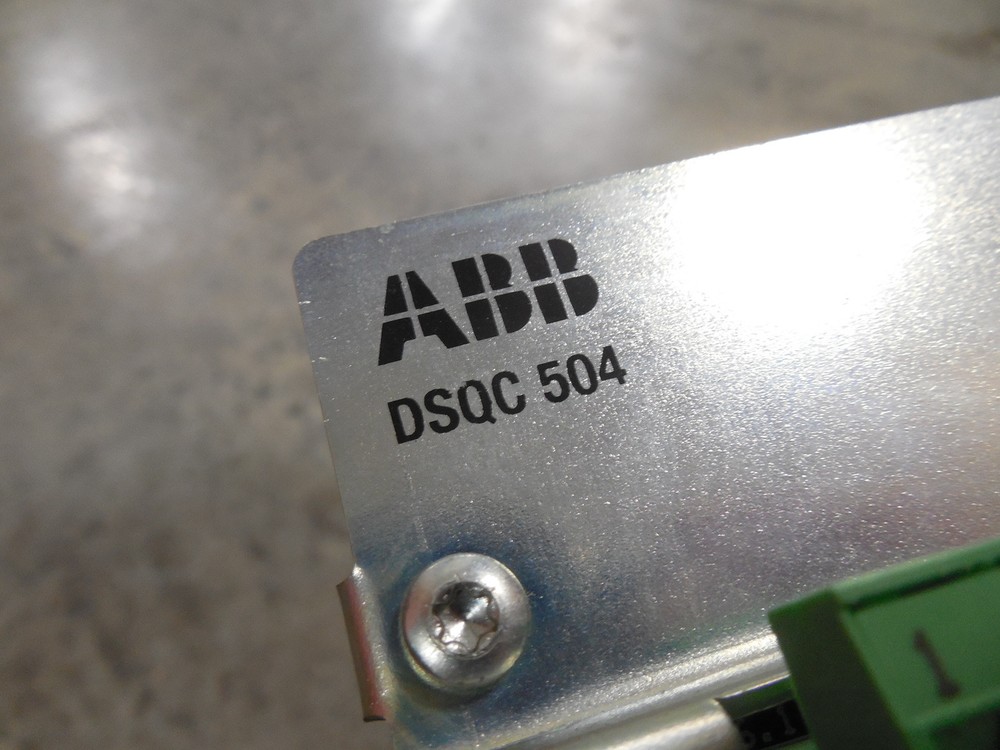 USED ABB DSQC 504 Base Connection Unit 3HAC 5689-1/04