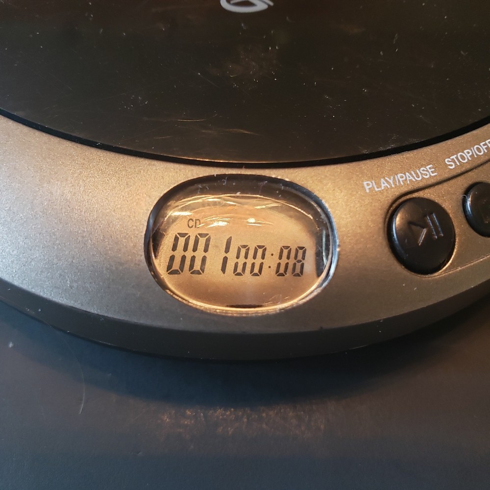 GPX PCB319B Portable CD Player with Bluetooth & ESP Black & Silver Tested