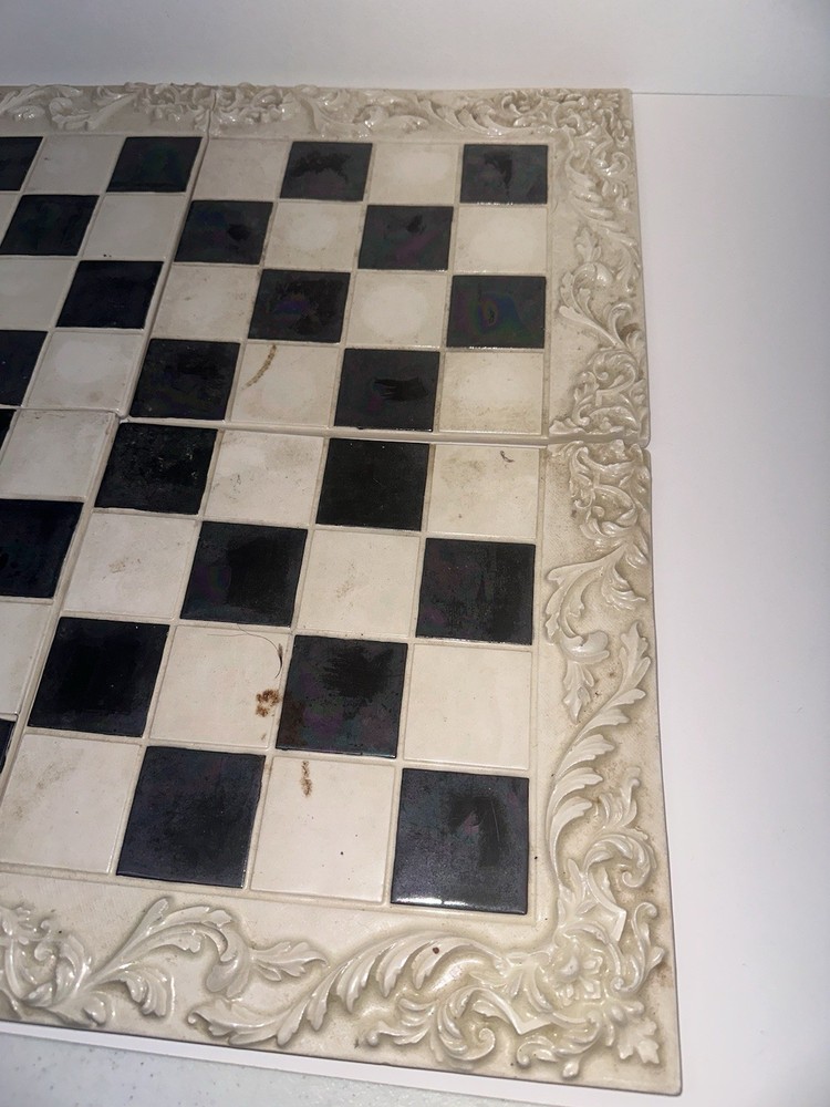 Duncan Enterprises 1981 Chess Board Ceramic 4 Piece