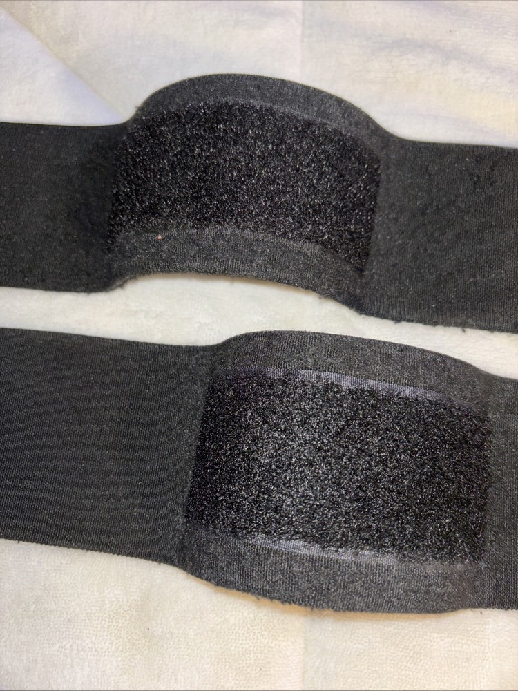 2 Evolutionize Wrist Wraps For Weight Lifting