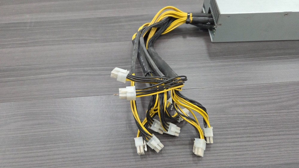 Bitmain APW7 1800 Power Supply for ASIC Mining Hardware