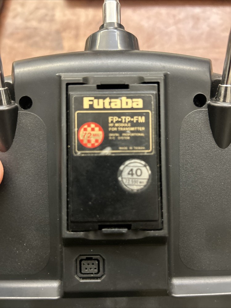 Futaba T9CAP YF-22 9-Channel Computerized RC Transmitter w/manual