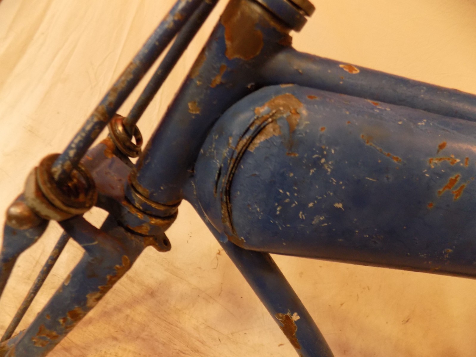 PREWAR SHELBY HIAWATHA MENS BIKE FRAME TANK FORKS CWC SCHWINN VINTAGE BARN FIND!