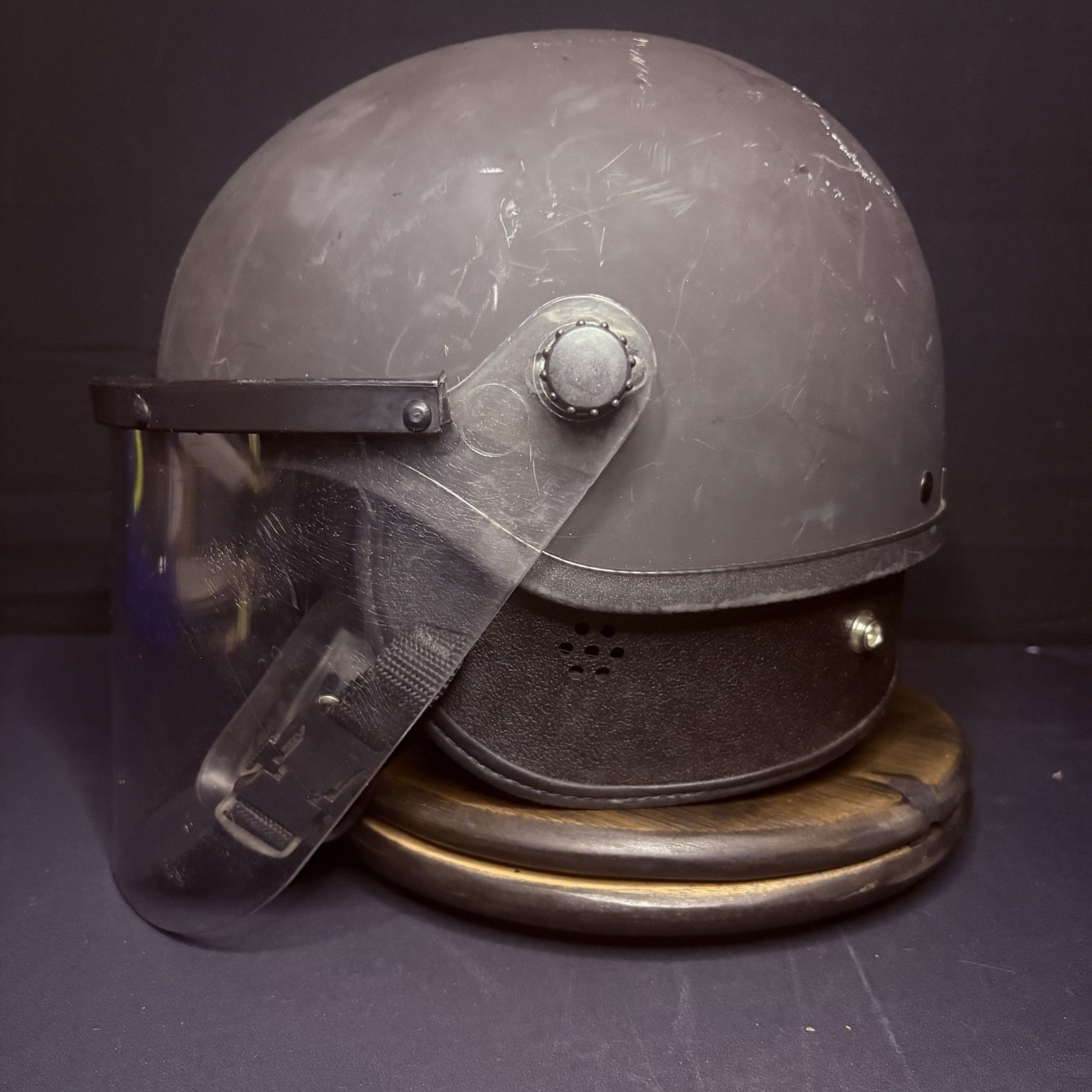 Police SWAT Riot Helmet Black (Universal Size) USA MADE w/ Removable Face Shield