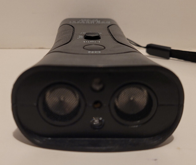 Dog Chaser/Repeller ultra sonic device / trainer / flashlight