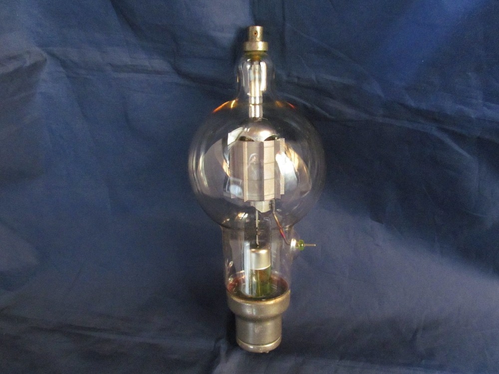 450 TH/VT 108 transmitter tube