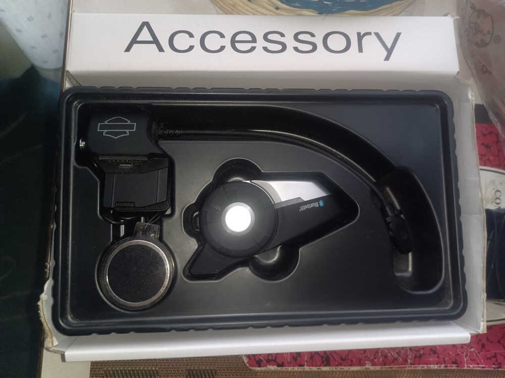 Like New 20 Evo Harley Davidson Boom Bluetooth Headset