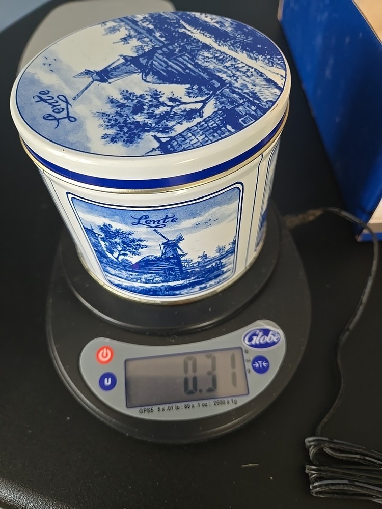 Globe GPS5 5lb Digital Portion Control Scale With Plastic Platter Bowl