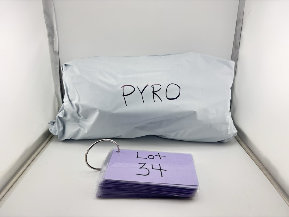 Vintage ISU Pyro Optical Pyro Case Hard Shell Protective Case