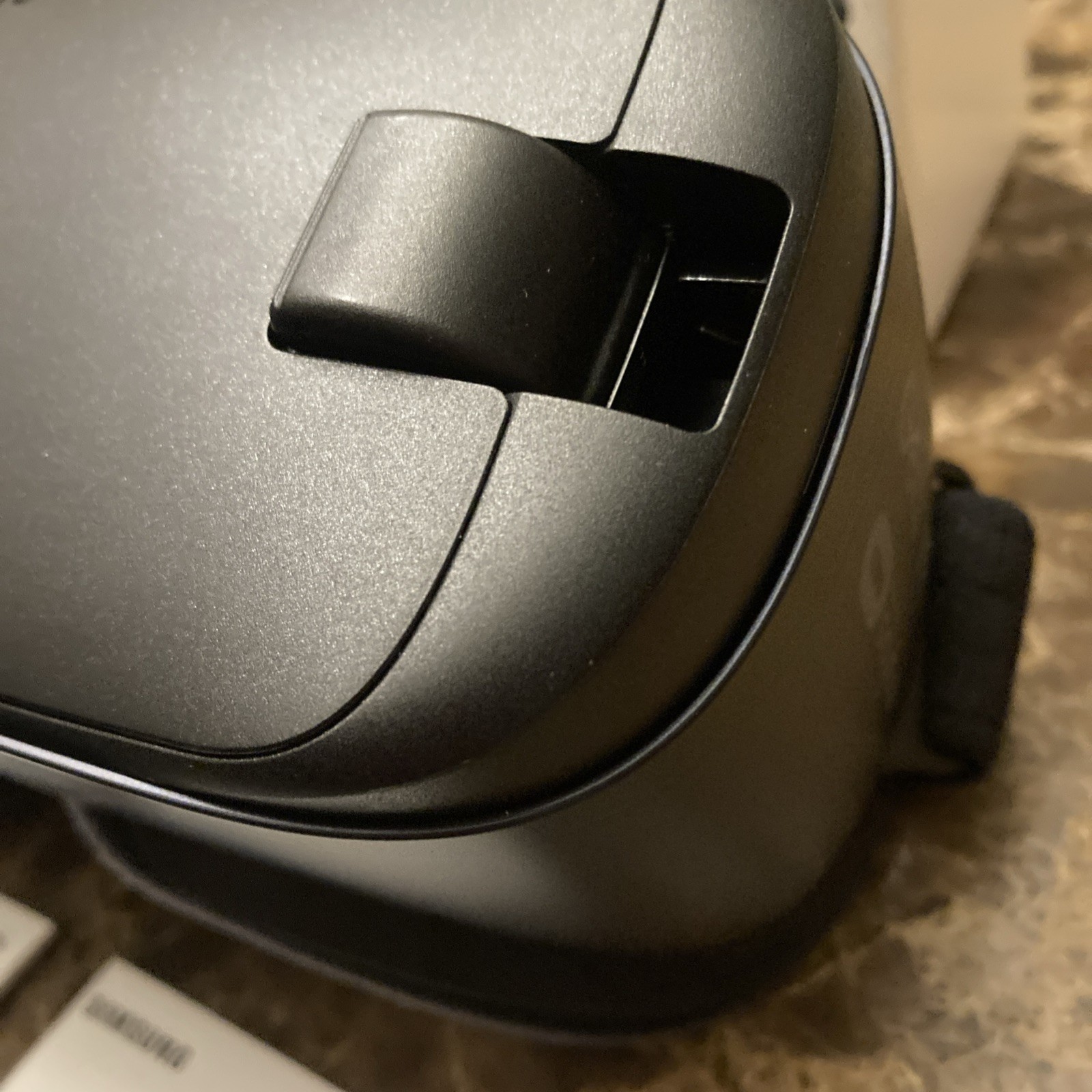 Samsung Gear VR SM-R323 Oculus Virtual Reality Headset GH69-28208A New Open Box