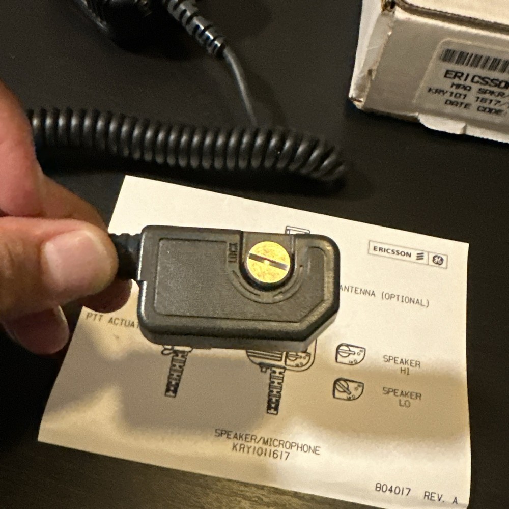 NEW GE/ERICSSON SPEAKER/MIC