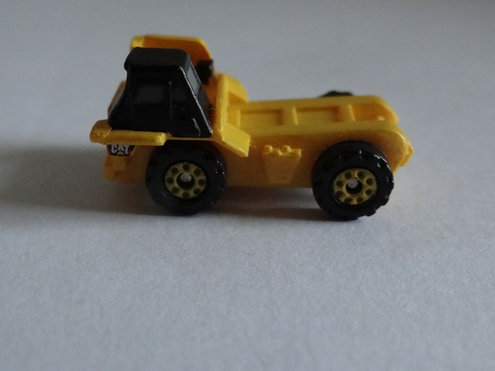 MicroMini Toy Car CAT 1997