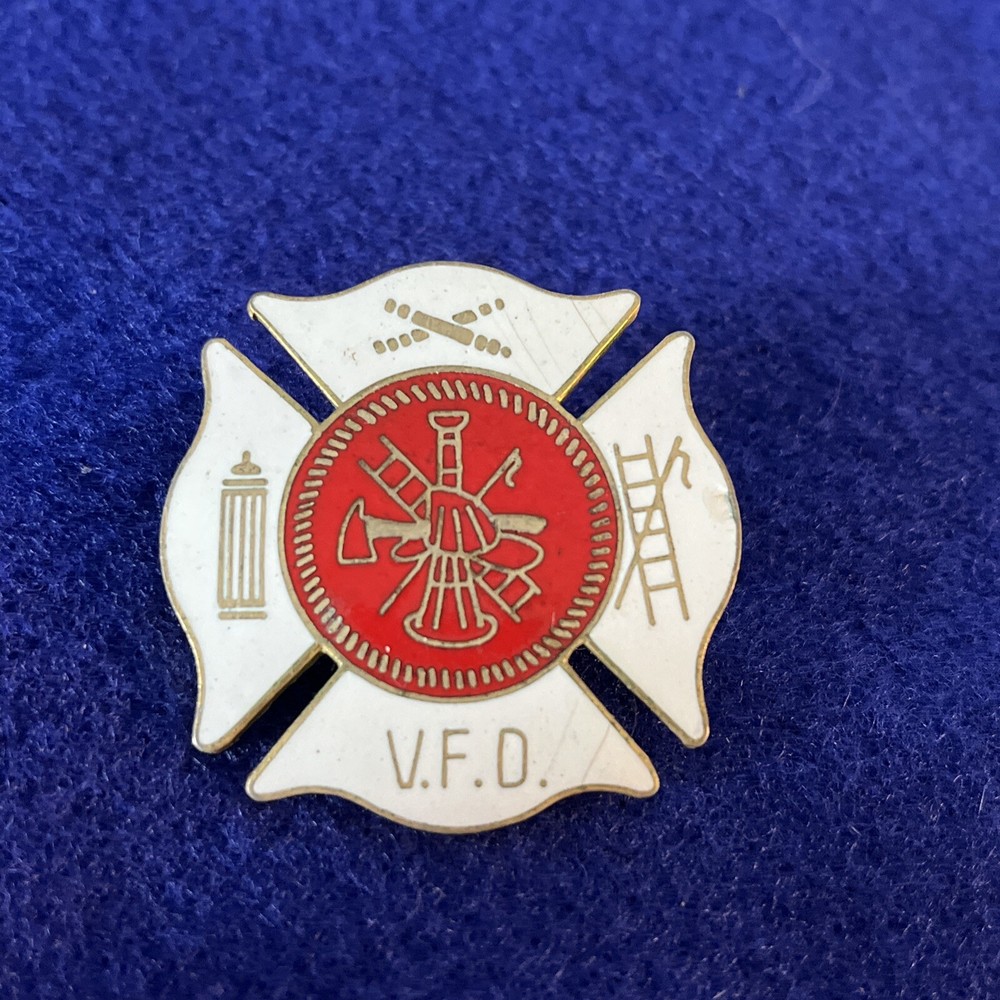 VINTAGE FIREFIGHTER FIRE FIGHTER FIRST RESPONDER MINI SHIELD LAPEL PIN