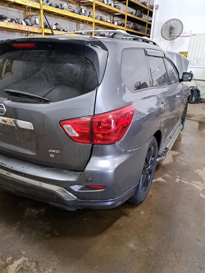 2018 Pathfinder Amplifier Sku#4427745