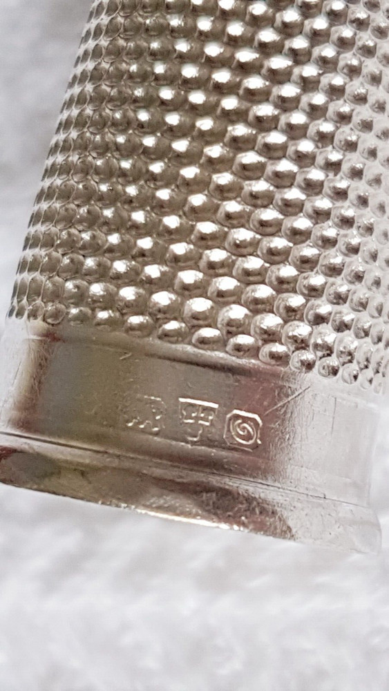 THIMBLE ~ 1914 ~Dimple Pattern ~ Hallmarked Sterling Silver (Chester)