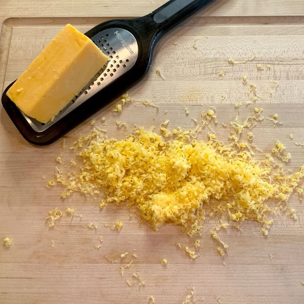 Microplane Select Series Coarse Cheese Grater - Black