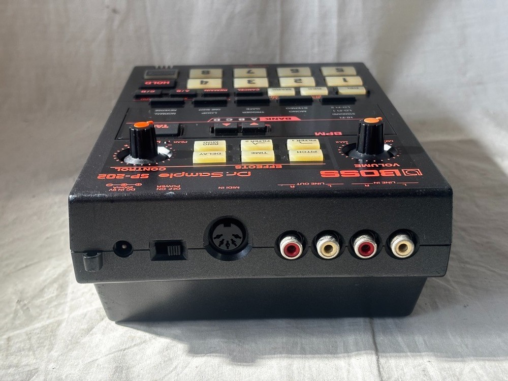 BOSS SP-202 Dr. Sample Sampler Looper Drum Machine Roland sp202 !