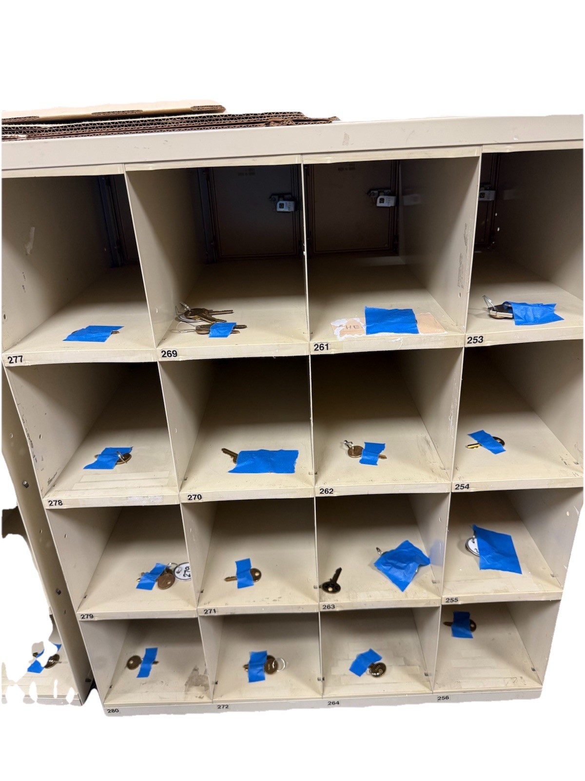 MBE Globe Logo MEDIUM Full-size Mailbox banks w/Key(s)