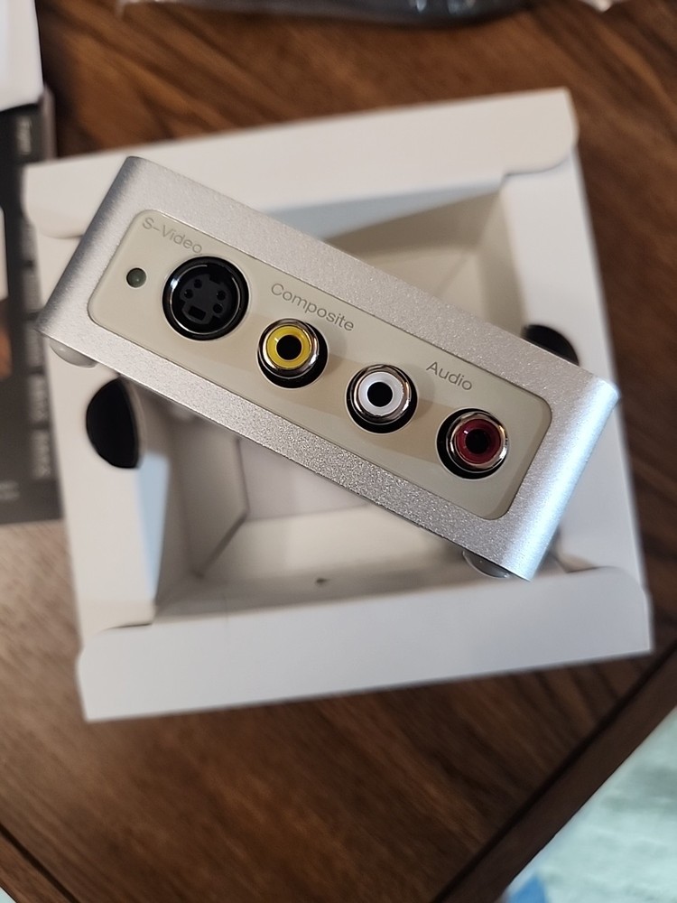 ADVCMini Analog Digital Video Converter, Video Capture Solution, Mac EBC-211294