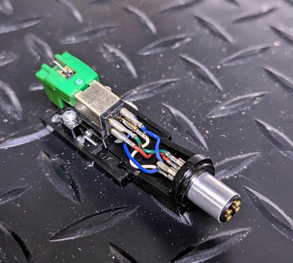Sony headshell with Audio-Technica cartridge