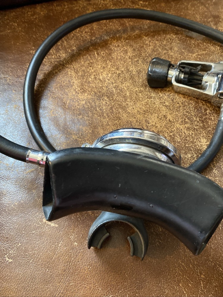 Aqualung Conshelf XIV Scuba Dive Regulator